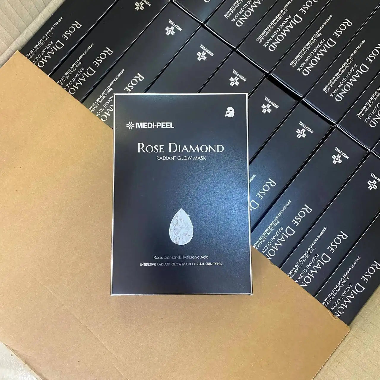 MEDIPEEL Маска для сияния кожи Rose Diamond, 1 шт