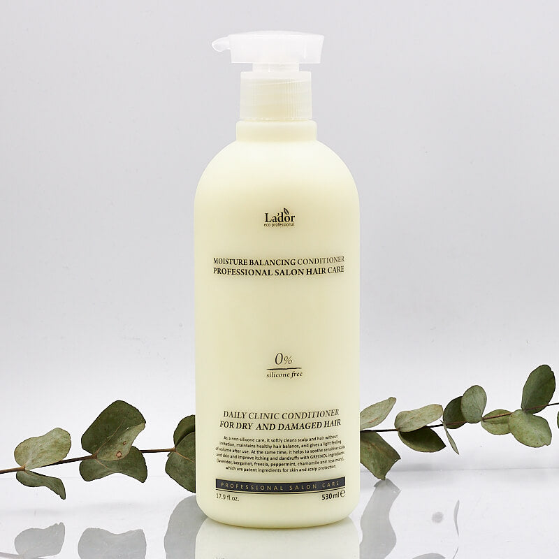 LADOR Увлажняющий кондиционер для волос Moisture Balancing, 530 мл