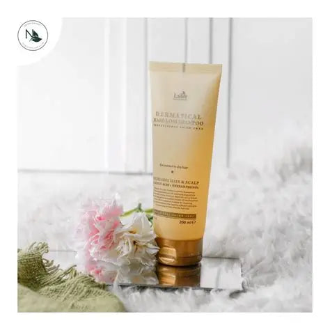 LADOR Укрепляющий шампунь Dermatical Hair-Loss, 200 мл