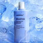 MEDIPEEL Солнцезащитная сыворотка для лица Mooltox Hyaluronic Acid Water Glow SPF50+ PA++++, 52 мл