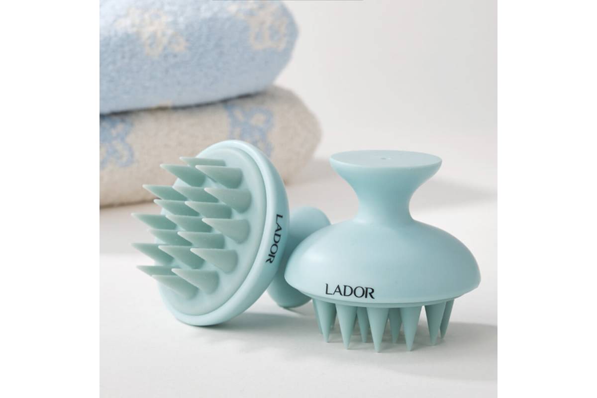 LADOR Массажная щётка для головы Scalp Massager, 1 шт